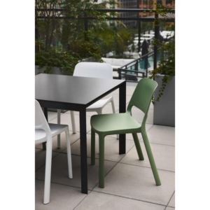 Outdoor_Cafe_Chairs_Artopex_Nuke_scene