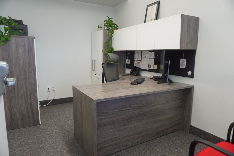 Simple and beautiful private office space with modern finishings